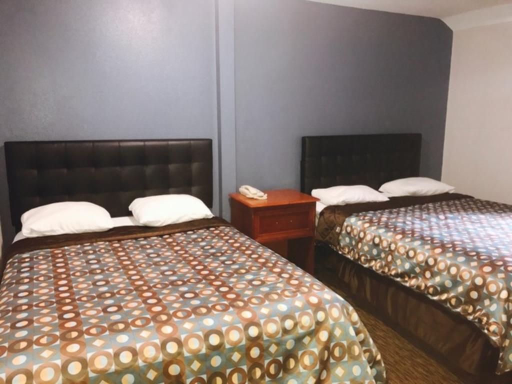 Kings Row Inn Milwaukie Luaran gambar